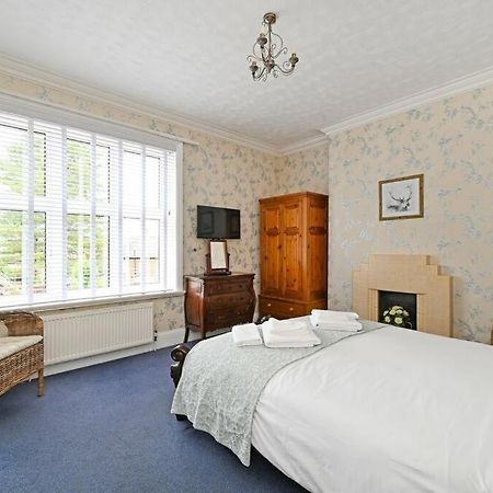 Forest Side Guesthouse Lyndhurst Dış mekan fotoğraf