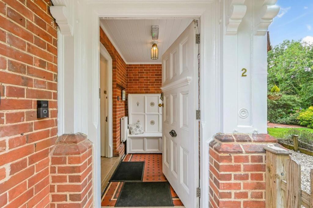 Forest Side Guesthouse Lyndhurst Dış mekan fotoğraf